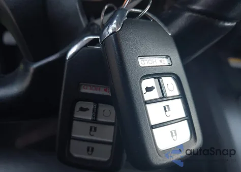 2021 Honda Pilot 2Wd Special Edition from USA, damaged, VIN 5FNYF5H27MB009547